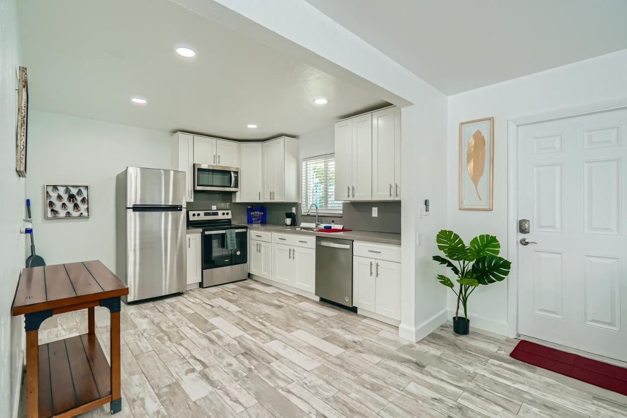 Aparthotel Singer Island Stunner 2 Br Palm Beach Shores Exterior foto